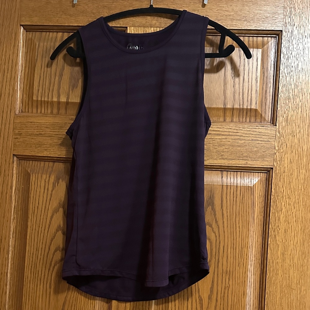 Women's ZYIA stretchy Tank Sleeveless Purple size S